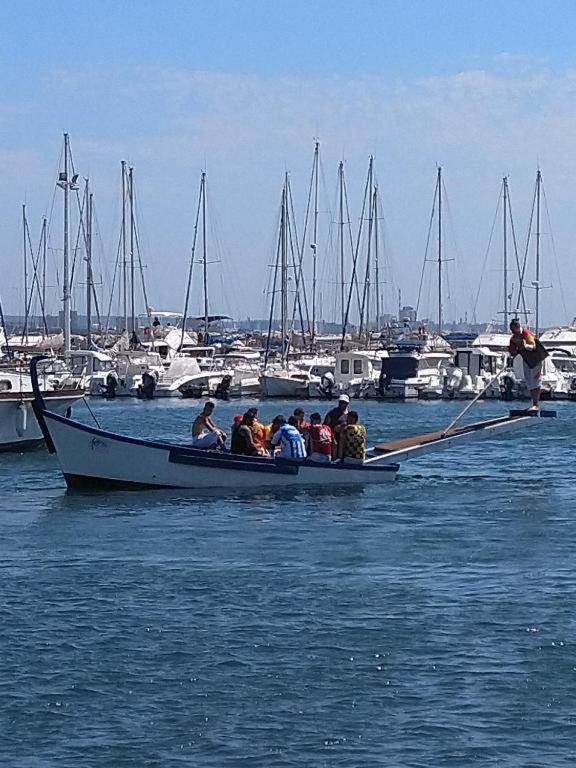 Appartement Meuble Bord De Mer Fos Sur Mer Fos-sur-Mer Eksteriør bilde