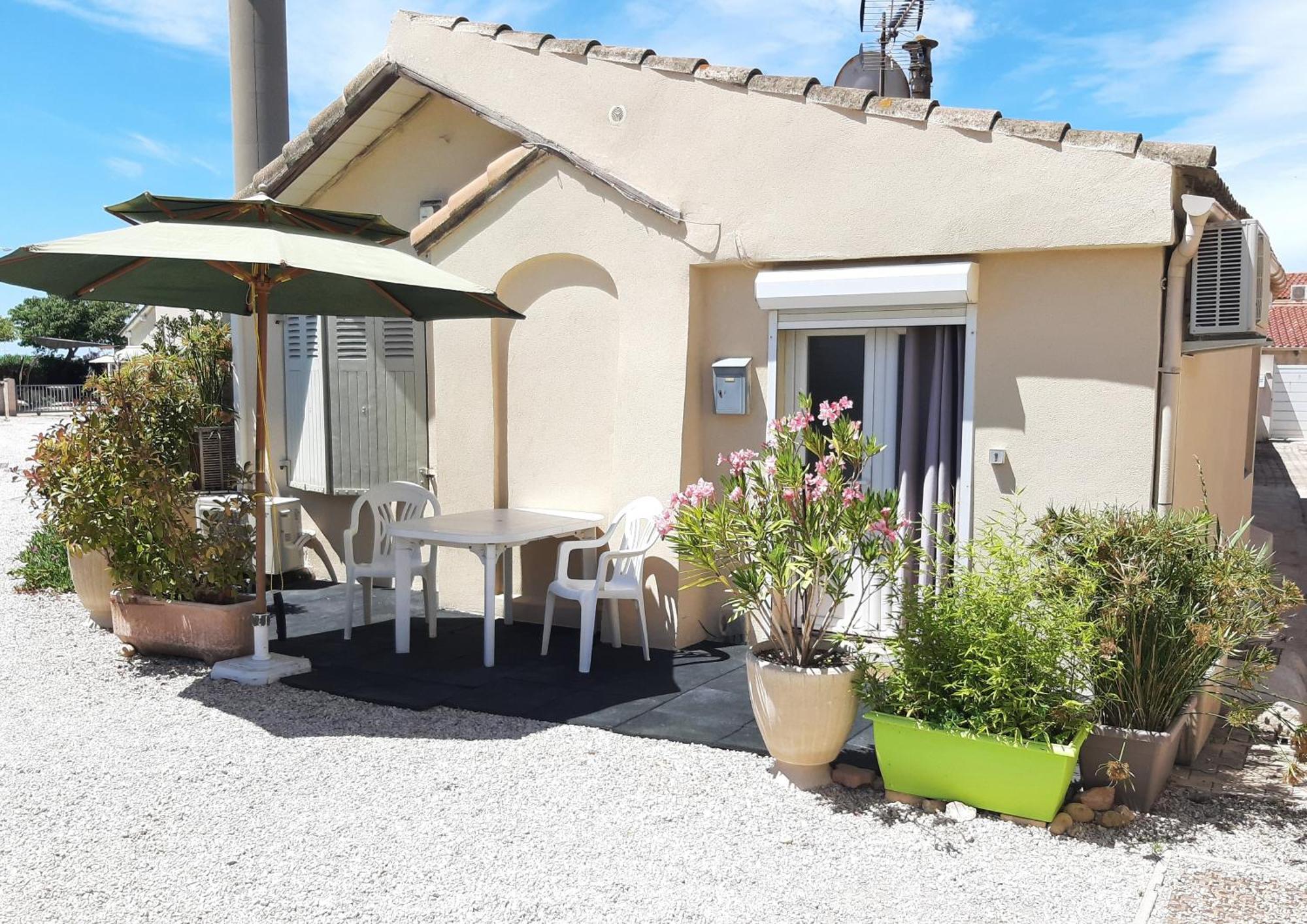 Appartement Meuble Bord De Mer Fos Sur Mer Fos-sur-Mer Eksteriør bilde