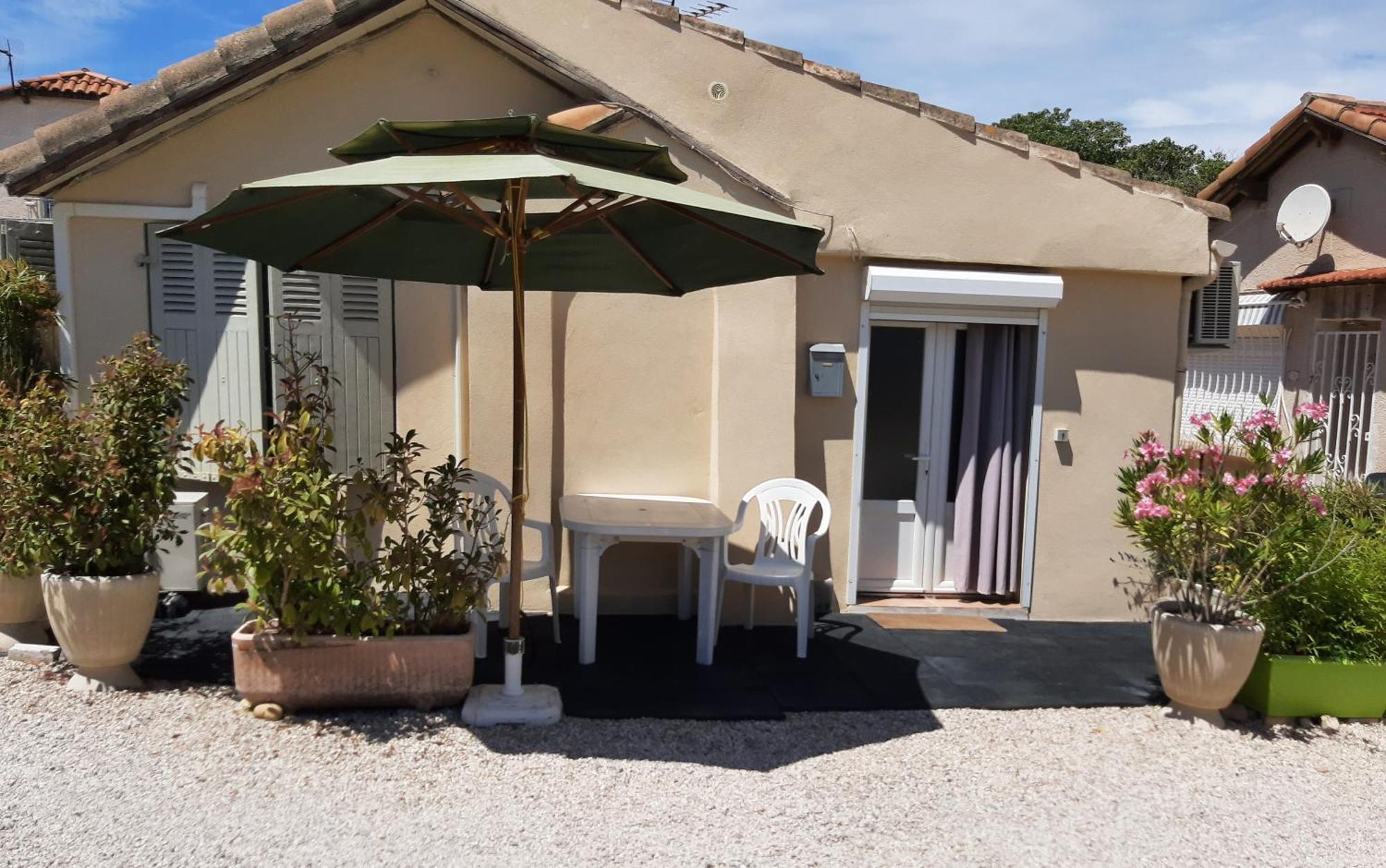 Appartement Meuble Bord De Mer Fos Sur Mer Fos-sur-Mer Eksteriør bilde