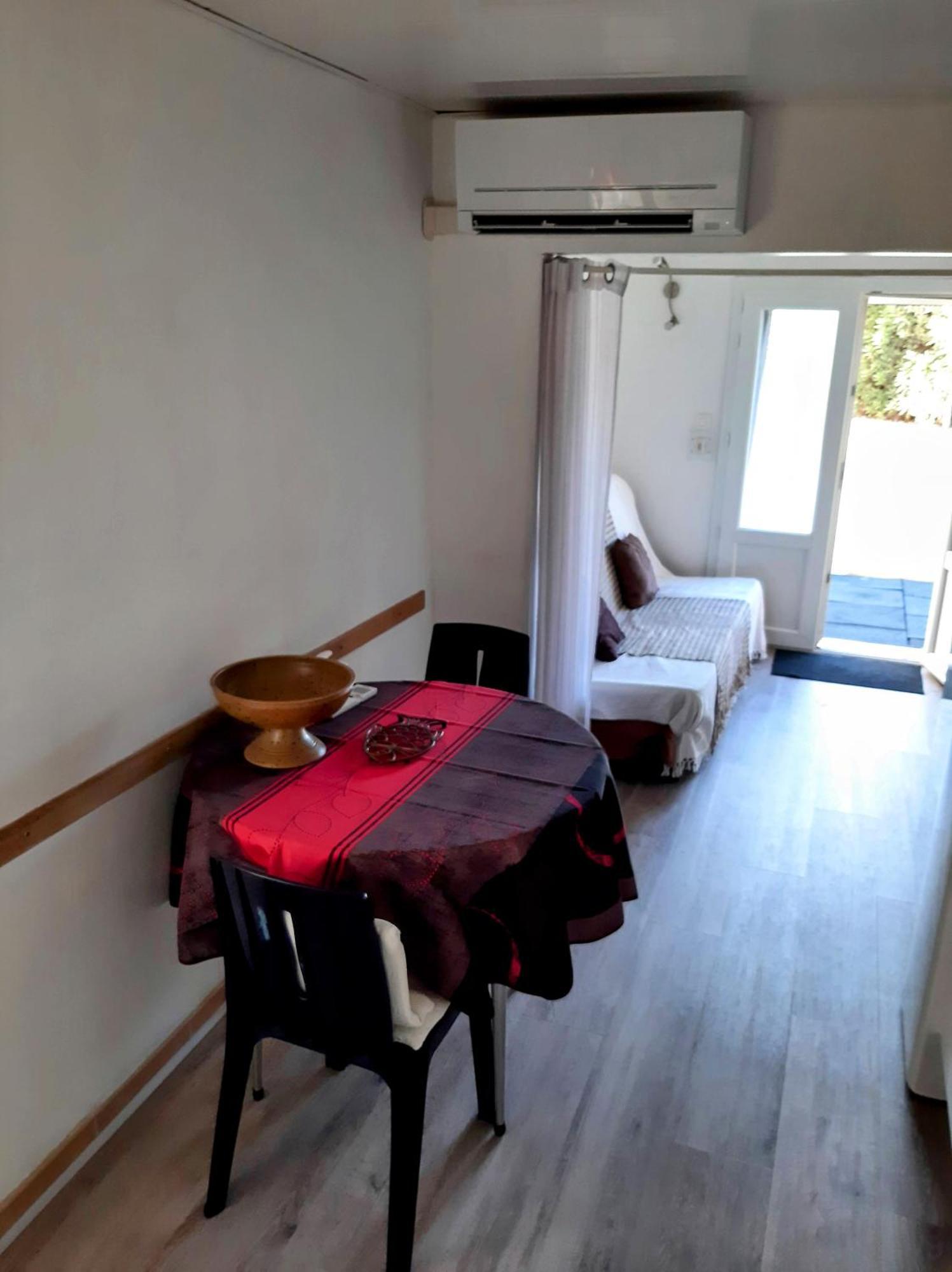 Appartement Meuble Bord De Mer Fos Sur Mer Fos-sur-Mer Eksteriør bilde